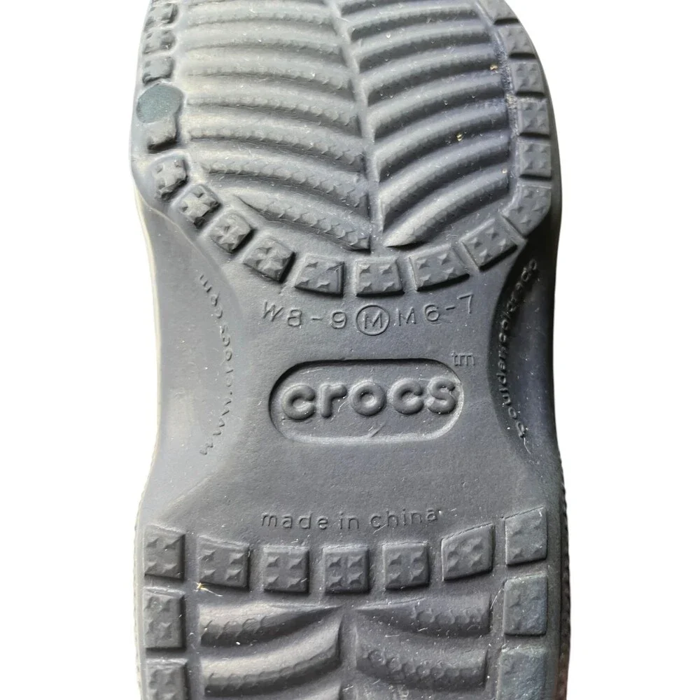 Crocs Clogs Mens Size 7 Womens Size 9 Blue Chicago Cubs MLB Slip On